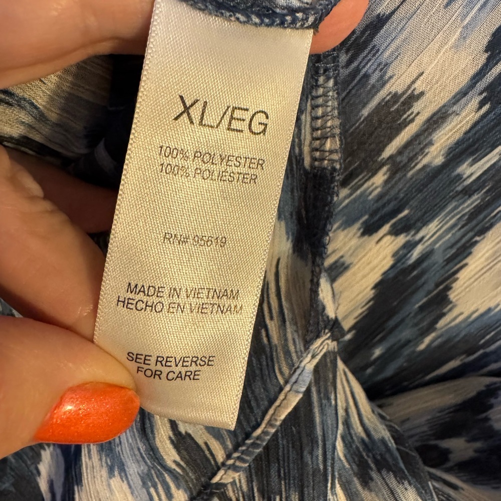 ❤️CHRISTINA B. FLOWY V-NECK TOP XLARGE/1X #S - Picture 9 of 9